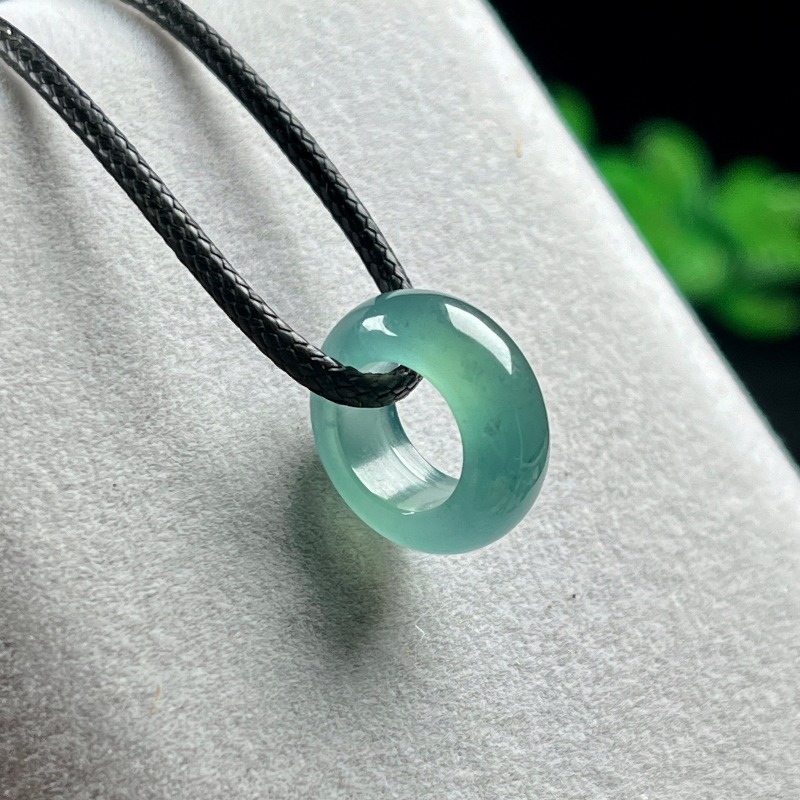 Jewelry & Watches Spółka Z Ograniczoną Odpowiedzialnością - 천연 에메랄드 블루 워터 럭키 비드