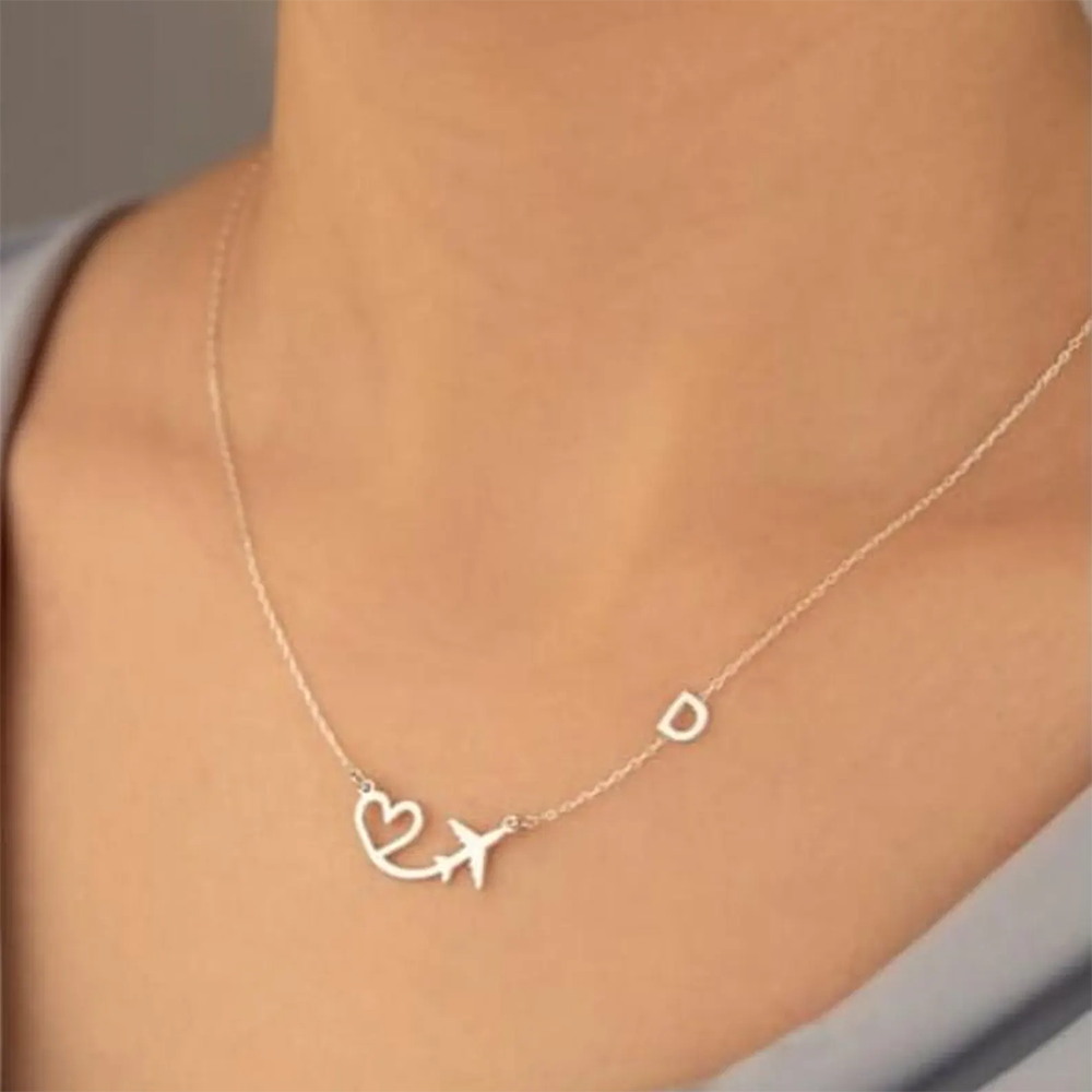 여성을위한 맞춤형 하트 비행기 이니셜 펜던트 목걸이 맞 - Engraved Name Necklace 리뷰 및 가격